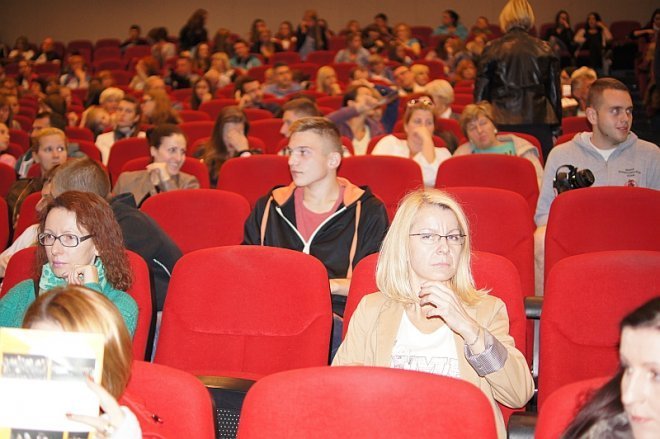 Drugi dzień Festiwalu Teatralnego Inqbator 2014 [19.09.2014] - zdjęcie #78 - eOstroleka.pl