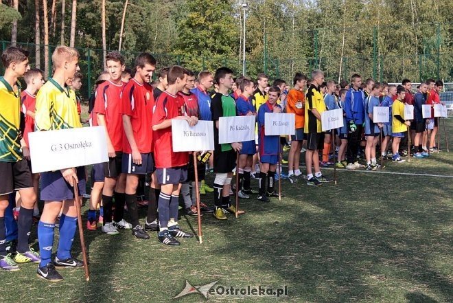 Turniej piłkarski PSE&Aldesa Cup za nami: Zwyciężyła drużyna z Ostrołęki [20.09.2014] - zdjęcie #8 - eOstroleka.pl