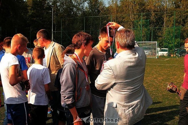 Turniej piłkarski PSE&Aldesa Cup za nami: Zwyciężyła drużyna z Ostrołęki [20.09.2014] - zdjęcie #30 - eOstroleka.pl