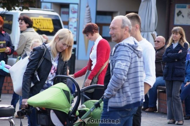 Protest przeciwko seksualizacji dzieci [27.09.2014] - zdjęcie #36 - eOstroleka.pl