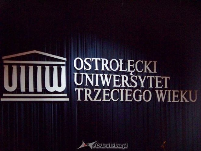 Inauguracja roku akademickiego na Uniwersytecie Trzeciego Wieku [29.09.2014] - zdjęcie #1 - eOstroleka.pl