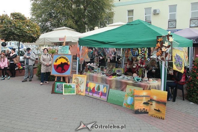 Miejskie obchody Dnia Walki z Ubóstwem [17.10.2014] - zdjęcie #34 - eOstroleka.pl