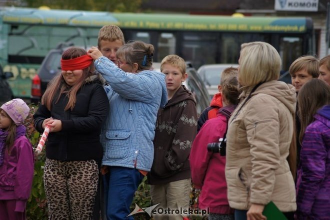 Impreza sportowo-rekreacyjna dla dzieci i młodzieży [18.10.2014] - zdjęcie #16 - eOstroleka.pl