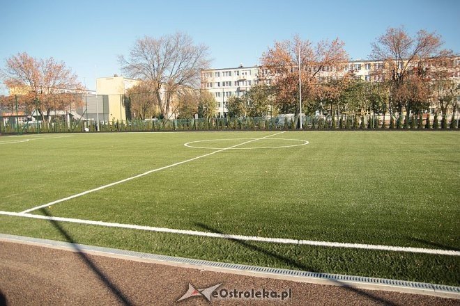 Budowa kompleksu boisk przy „metalówce” na finiszu [ZDJĘCIA] - zdjęcie #14 - eOstroleka.pl