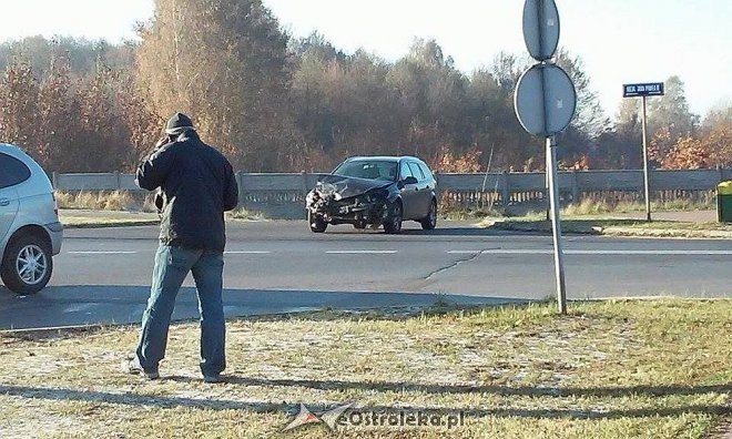 Ostrołęka: Wypadek na skrzyżowaniu Jana Pawła II i Berlinga [28.10.2014] - zdjęcie #8 - eOstroleka.pl