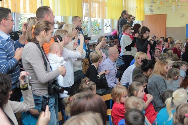 Pasowanie na przedszkolaka w miejskiej siódemc [ZDJĘCIA] - zdjęcie #9 - eOstroleka.pl