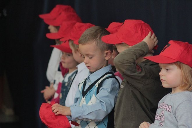 Pasowanie na przedszkolaka w miejskiej siódemc [ZDJĘCIA] - zdjęcie #46 - eOstroleka.pl