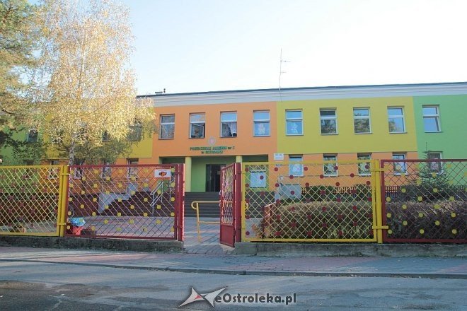 Pożar w Przedszkolu Miejskim nr 5. Ewakuowano około 85 przedszkolaków [28.10.2014] - zdjęcie #3 - eOstroleka.pl