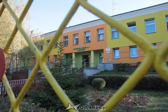 Pożar w Przedszkolu Miejskim nr 5. Ewakuowano około 85 przedszkolaków [28.10.2014] - zdjęcie #7 - eOstroleka.pl