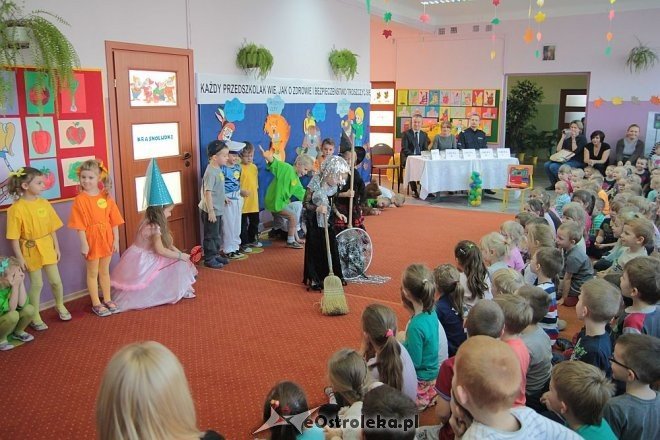 Przedszkolaki z „ósemki” wiedzą jak dbać o zdrowie [29.10.2014] - zdjęcie #15 - eOstroleka.pl