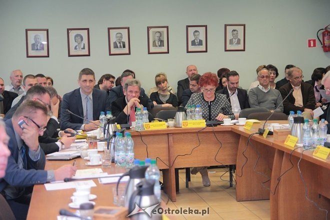 Ostrołęka: Miejscy radni przeciwni dodatkowym koncesjom na sprzedaż alkoholu [30.10.2014] - zdjęcie #9 - eOstroleka.pl