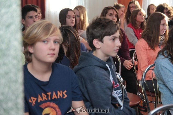Ostrołęccy gimnazjaliści uczą się hiszpańskiego z Aldesą [05.11.2014] - zdjęcie #25 - eOstroleka.pl