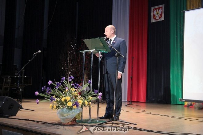 Uroczysta sesja Rady Miasta z okazji Narodowego Święta Niepodlgości [11.11.2014] - zdjęcie #50 - eOstroleka.pl