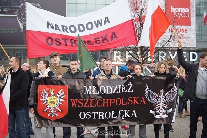 Marsz Niepodległości 2014 [11.11.2014] - zdjęcie #16 - eOstroleka.pl
