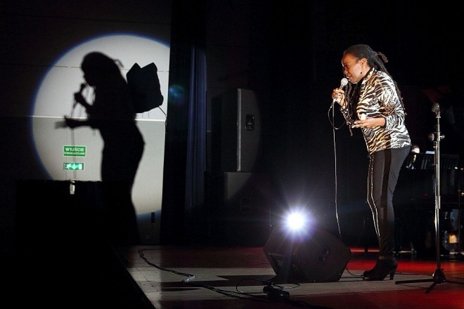 Nastroje we Dwoje: Porywający koncert Siggy Davis Ensmble [15.11.2014] - zdjęcie #16 - eOstroleka.pl