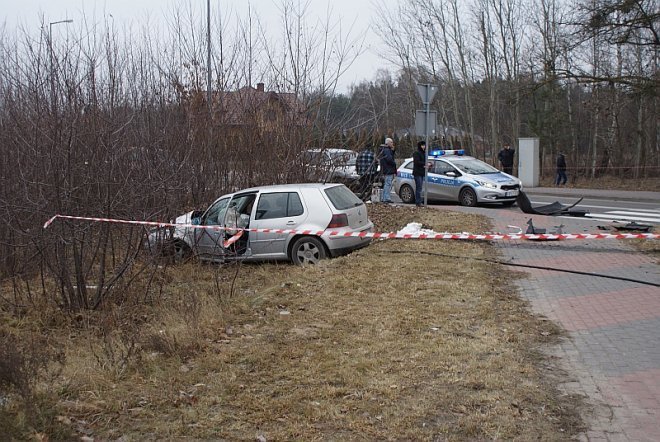 Śmiertelny wypadek na skrzyżowaniu ulic Granicznej z Ławską [1.12.2014] - zdjęcie #1 - eOstroleka.pl