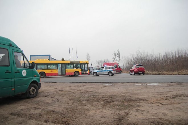 Ostrołęka: Niewybuchy przy Ostrowskiej. Ewakuowano kilkadziesiąt osób [11.12.2014] - zdjęcie #18 - eOstroleka.pl