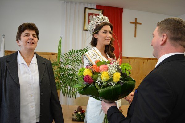 Miss Polski odwiedziła Urząd Gminy Łyse - zdjęcie #9 - eOstroleka.pl