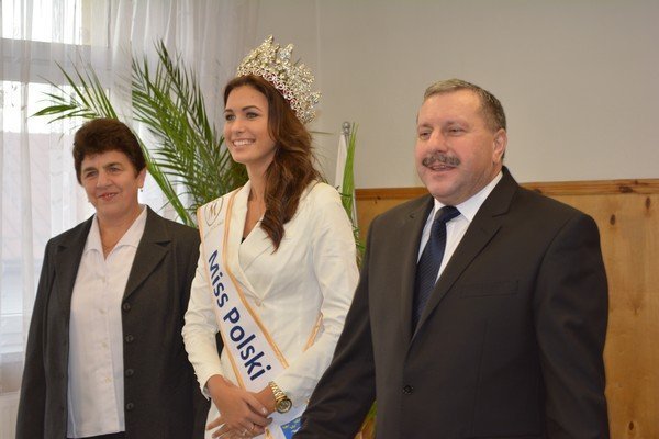 Miss Polski odwiedziła Urząd Gminy Łyse - zdjęcie #8 - eOstroleka.pl