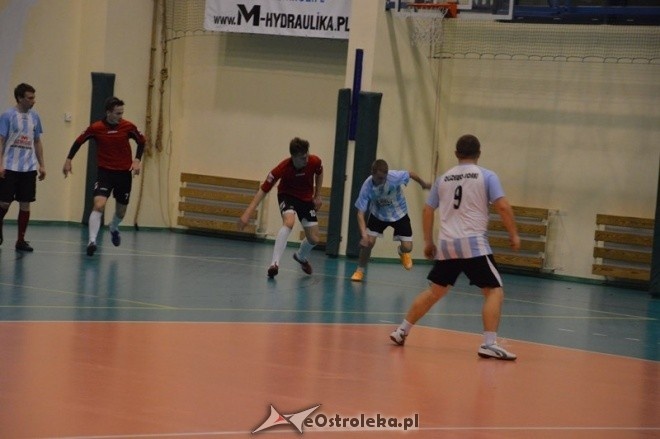 Nocna Liga Futsalu - 2. kolejka [20.12.2014] - zdjęcie #8 - eOstroleka.pl