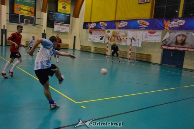 Nocna Liga Futsalu - 2. kolejka [20.12.2014] - zdjęcie #10 - eOstroleka.pl