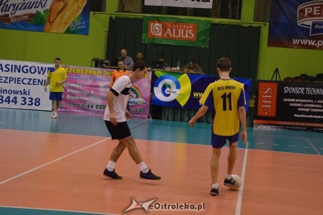 Nocna Liga Futsalu - 2. kolejka [20.12.2014] - zdjęcie #14 - eOstroleka.pl