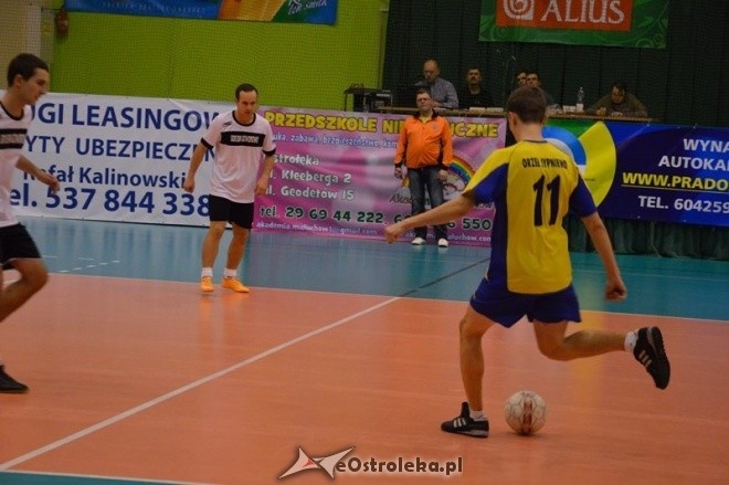 Nocna Liga Futsalu - 2. kolejka [20.12.2014] - zdjęcie #15 - eOstroleka.pl