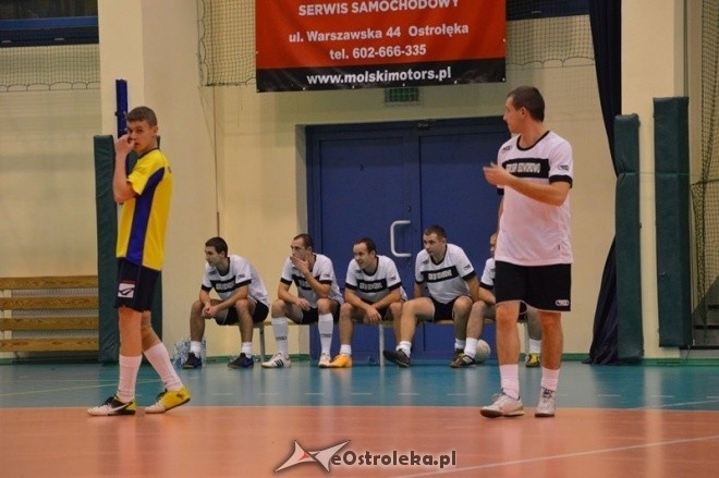Nocna Liga Futsalu - 2. kolejka [20.12.2014] - zdjęcie #25 - eOstroleka.pl