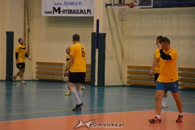 Nocna Liga Futsalu - 2. kolejka [20.12.2014] - zdjęcie #75 - eOstroleka.pl