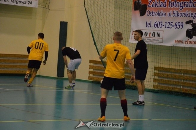 Nocna Liga Futsalu - 2. kolejka [20.12.2014] - zdjęcie #88 - eOstroleka.pl