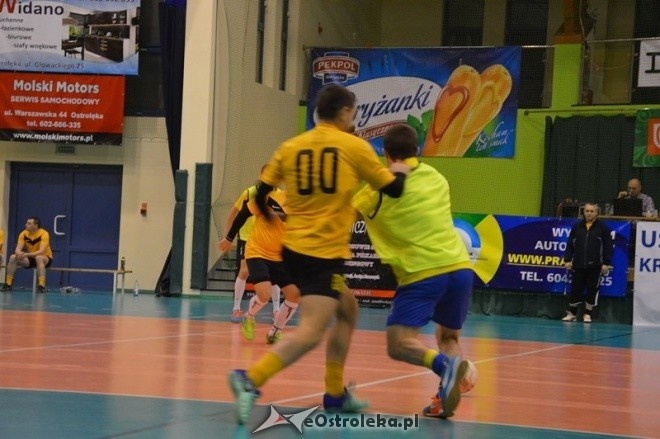 Nocna Liga Futsalu - 3. kolejka [27.12.2014] - zdjęcie #37 - eOstroleka.pl