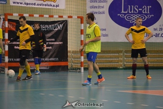 Nocna Liga Futsalu - 3. kolejka [27.12.2014] - zdjęcie #42 - eOstroleka.pl
