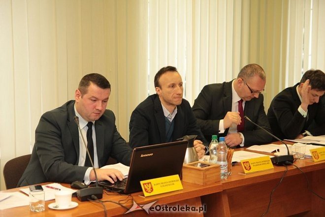 IV sesja Rady Miasta Ostrołęki [30.12.2014] - zdjęcie #5 - eOstroleka.pl