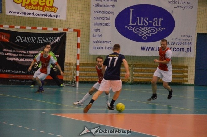 Nocna Liga Futsalu - 4. kolejka [02.01.2015] - zdjęcie #17 - eOstroleka.pl