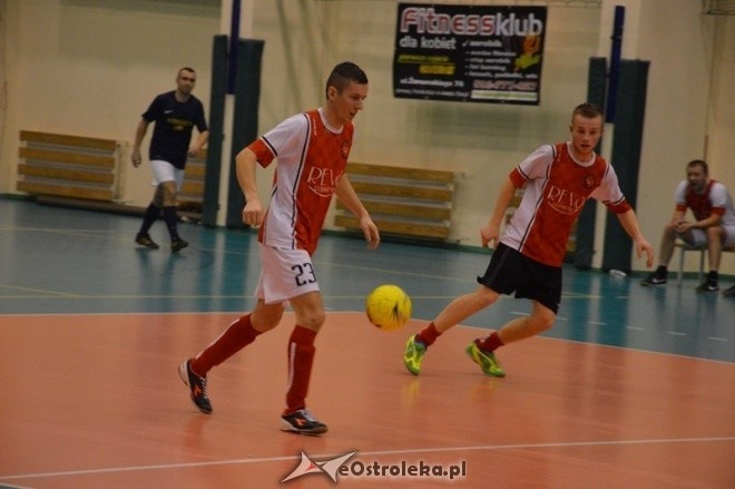 Nocna Liga Futsalu - 4. kolejka [02.01.2015] - zdjęcie #41 - eOstroleka.pl