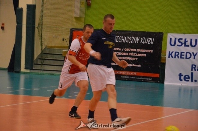 Nocna Liga Futsalu - 4. kolejka [02.01.2015] - zdjęcie #49 - eOstroleka.pl