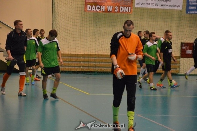 Nocna Liga Futsalu - 4. kolejka [02.01.2015] - zdjęcie #51 - eOstroleka.pl