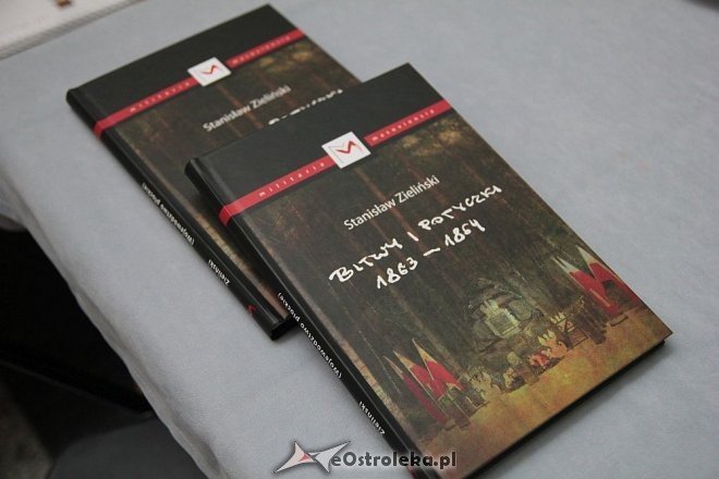 Promocja książki o Powstaniu Styczniowym w Muzeum Kultury Kurpiowskiej [27.01.2015] - zdjęcie #20 - eOstroleka.pl