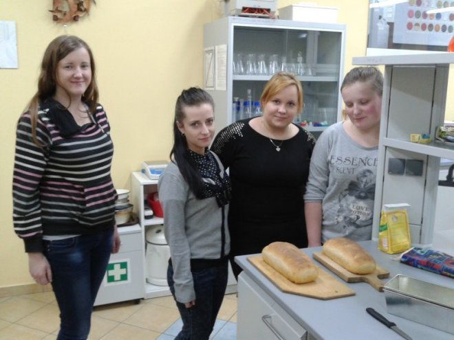 Kadzidło: Dodatkowe zajęcia dla uczniów technologi  żywności i agrobiznes - zdjęcie #6 - eOstroleka.pl