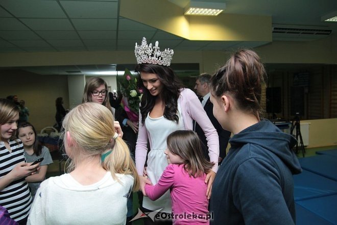 Miss Polski, Ewa Mielnicka czytała bajki w ostrołęckim aquaparku [] - zdjęcie #64 - eOstroleka.pl