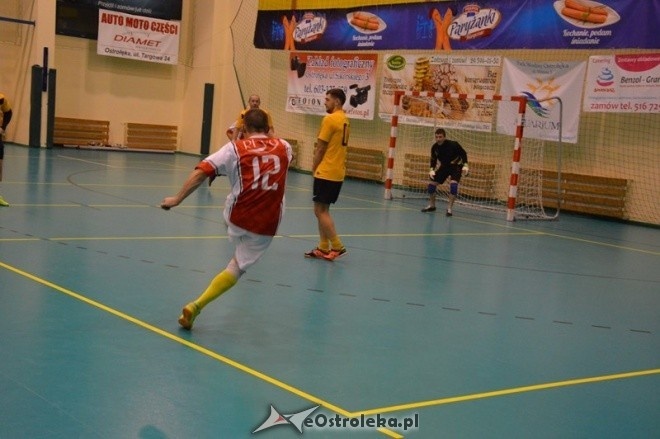 Nocna Liga Futsalu - 8. kolejka [06.02.2015] - zdjęcie #7 - eOstroleka.pl