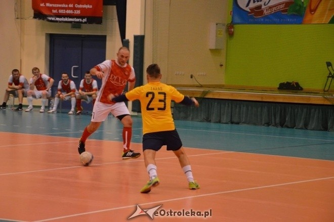 Nocna Liga Futsalu - 8. kolejka [06.02.2015] - zdjęcie #9 - eOstroleka.pl