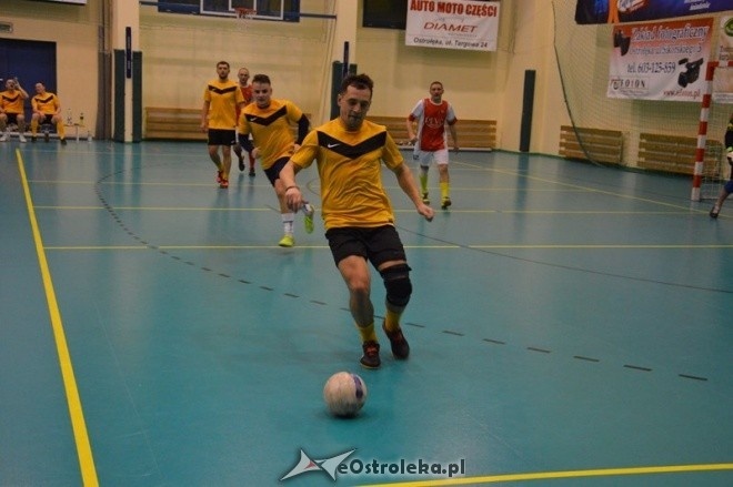 Nocna Liga Futsalu - 8. kolejka [06.02.2015] - zdjęcie #11 - eOstroleka.pl