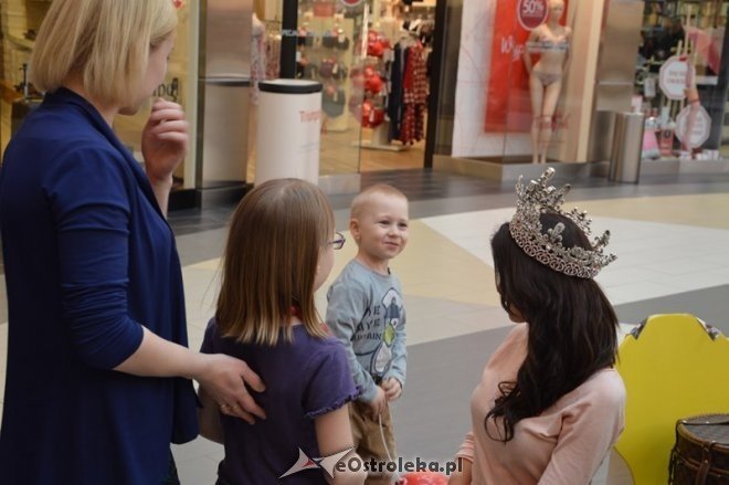Dzień Dawcy Szpiku z Miss Polski w Galerii Bursztynowej [07.02.2015] - zdjęcie #29 - eOstroleka.pl