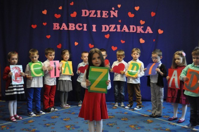 PUNKT PRZEDSZKOLNY „KANGUREK” zaprasza do zapisów dzieci w wieku 2,5 – 5 lat na rok przedszkolny 2015/2016. - zdjęcie #19 - eOstroleka.pl