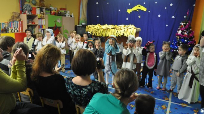 PUNKT PRZEDSZKOLNY „KANGUREK” zaprasza do zapisów dzieci w wieku 2,5 – 5 lat na rok przedszkolny 2015/2016. - zdjęcie #38 - eOstroleka.pl