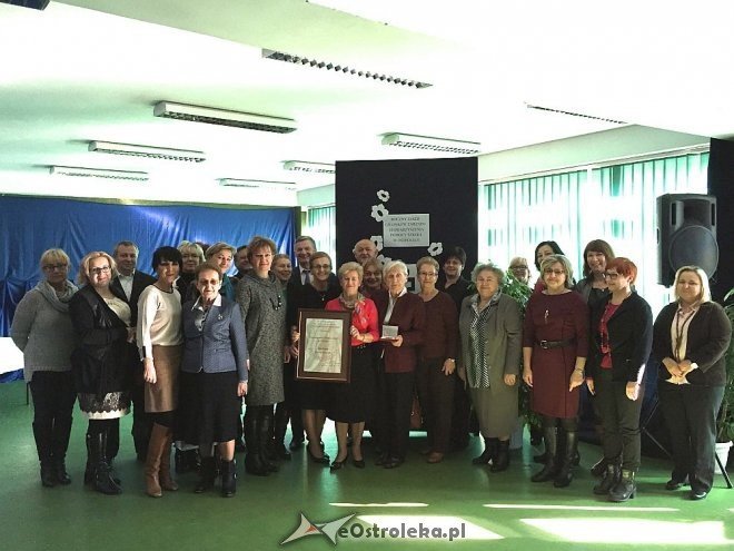 Stowarzyszenie Pomocy Szkole nagrodzone medalem Pro Masovia [20.02.2015] - zdjęcie #10 - eOstroleka.pl