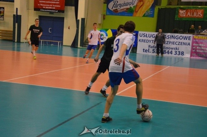 Nocna Liga Futsalu - 11. kolejka [20.02.2015] - zdjęcie #24 - eOstroleka.pl