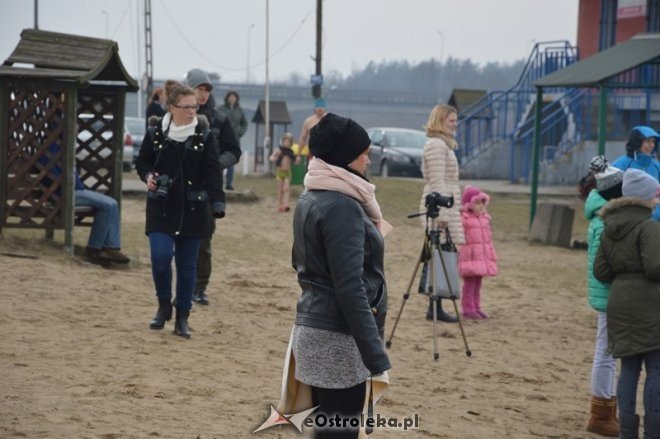 Kąpiel ostrołęckich morsów w Narwi [21.02.2015] - zdjęcie #12 - eOstroleka.pl