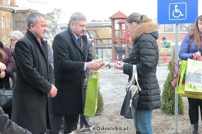 Ostrołęka: Klucze do mieszkań socjalnych przekazane [23.02.2015] - zdjęcie #72 - eOstroleka.pl